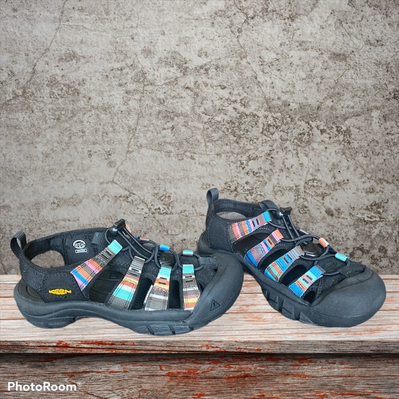 Keen Shoes - Woman's Keen Hiking/Trail Sandals